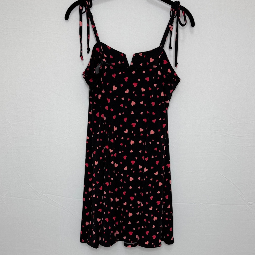 Lily Rose Juniors Black Dress with Pink Heart Design - Picture 6 of 7